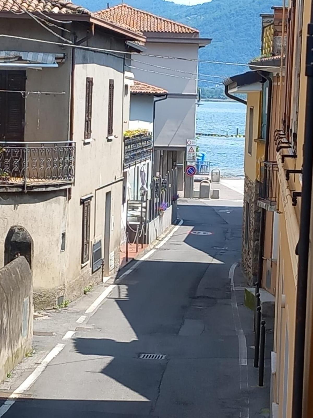 Casa Clusane D'Iseo 2 Passi Dal Lago 外观 照片